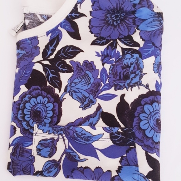 Forever 21 Tops - Forever 21 Crop Top Medium